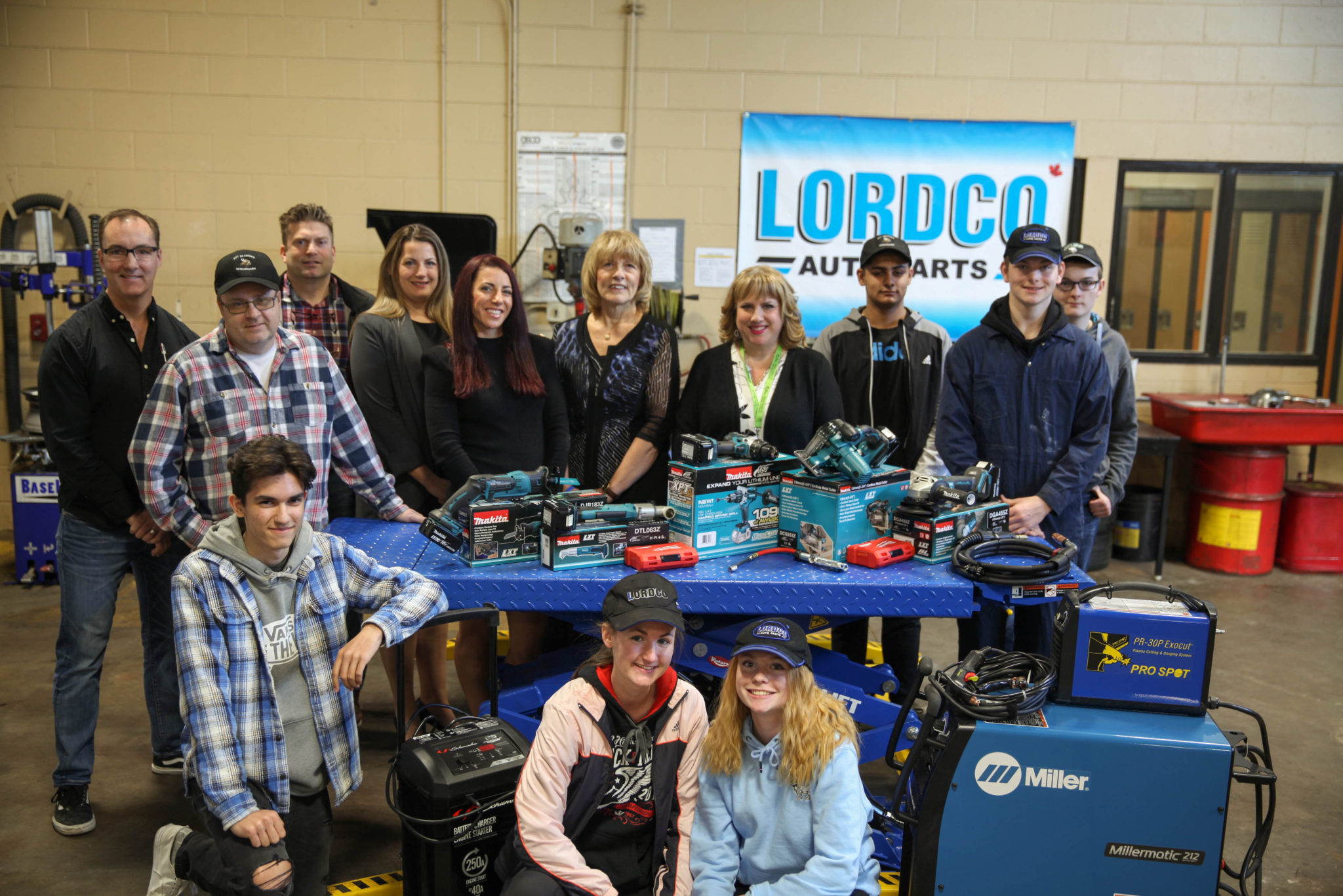 Lordco’s Ed Coates Memorial Foundation gives high school  a big “lift”